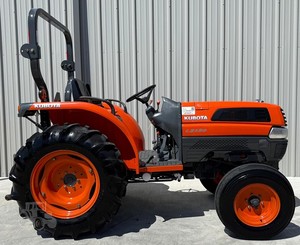 Utilisé pour Kubota L3130 Mini tracteur à roues 40HP 4WD Tracteur de marche avec boîte de vitesses de pompe à moteur pour les industries agricoles applicables - Product Image 5