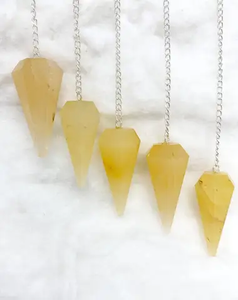 จี้ลูกตุ้มประดับหินอเวนจูรีนสีเหลืองธรรมชาติขนาด40มม. ทรงกรวยเหลี่ยมเพชรพลอยประดับบ้านมีเอกลักษณ์เป็นของฝากโซ่ชุบเงิน - Product Image 5