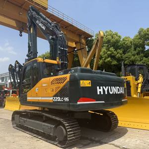 รถขุดไฮดรอลิก Hyundai R220lc-9s Robex มือสอง ขนาด 22 ตัน เครื่องยนต์ Cummins ปั๊มแท้จากเกาหลี พร้อมส่ง - Product Image 4