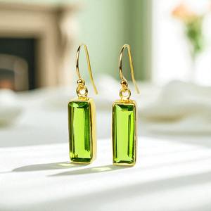 Pendientes de piedras preciosas de peridoto con barra rectangular de Plata de Ley 925 certificados S925 delicados de moda para mujer, venta al por mayor a granel - Product Image 6