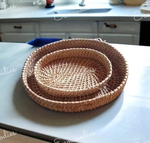 Plateau de service en rotin de bambou fabriqué à la main classique ensemble 2 paniers de Fruits tissés organisateur de cuisine rustique pour la décoration intérieure utilisation au Restaurant - Product Image 1