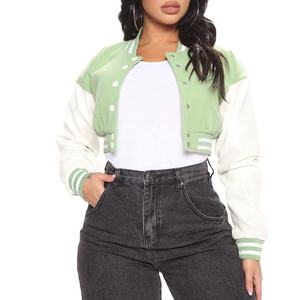 Chaqueta universitaria de béisbol para mujer con logotipo personalizado, diseño de letras bordadas personalizadas, abrigo de invierno con soporte, estilo recortado informal 2025 - Product Image 1