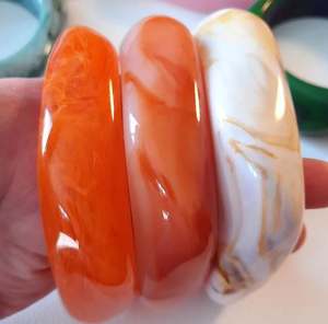 Brazaletes grandes de estilo vintage, joyería de resina acrílica de moda con material principal de moda de acero inoxidable - Product Image 5