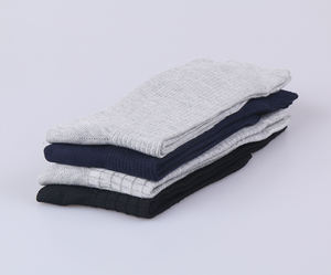 Chaussettes de sport personnalisées colorées tendance et très demandées, chaussettes de travail pour hommes, chaussettes de sport en coton personnalisées - Product Image 4