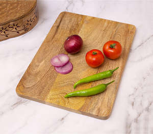 Planche à découper ronde en bois de manguier artisanale, écologique, épaisseur personnalisable – Style indien, exportation de l'Inde - Product Image 1