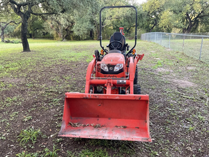 Mini-tracteur Kubota BX23S 4x4 à moteur diesel pour usage agricole avec chargeur arrière, pompe, moteur, boîte de vitesses et haute efficacité - Product Image 2