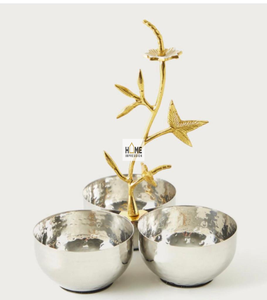 Présentoirs à gâteaux de luxe décoratifs blancs et dorés - Product Image 5