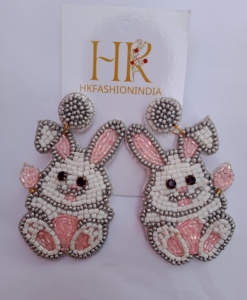 Sparkling Easter Bunny Beaded Earrings-Diseño de conejo encantador hecho a mano para celebraciones de primavera - Product Image 2