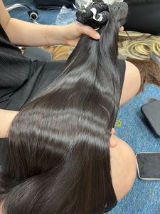 Extensions de cheveux vierges vietnamiens de qualité 12A, tissage à la machine, double trame, cheveux humains Remy, lisses et soyeux - Product Image 5