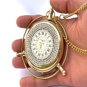 Calvin Handicraft Brújula dorada Regalo de latón Regalo de cumpleaños personalizado Brújula de Navidad única Lector de símbolos de luz del norte - Product Image 1