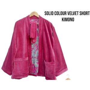 Robe Kimono en velours uni Vêtements de nuit pour femmes Kimono court super doux pour vêtements d'été et d'hiver - Product Image 3