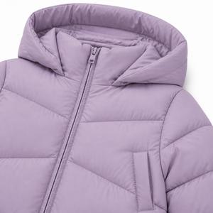 Chaqueta Larga Acolchada con Capucha para Mujer, Impermeable, de Poliéster, Informal, para Invierno, con Logotipo Frontal - Product Image 2