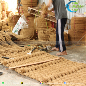Cocomat: la meilleure solution pour la protection des terrains sujets à l'érosion Exportation Offres Spéciales depuis le Viêt Nam PALM MAT / COIR BLANKET - Product Image 2