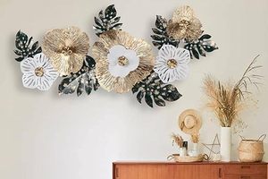 Corona navideña de metal dorado elegante de calidad difamada con color personalizado para interiores modernos y contemporáneos a los mejores precios - Product Image 4