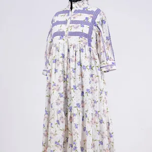 Cổ áo Mandarin Áo Đầm với in schiffli và ren chi tiết bông schiffli-dệt