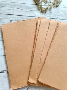 Papier de chiffon de coton Khadi brun clair A4 20X30 cm 200gsm 100% feuilles de coton - Product Image 3