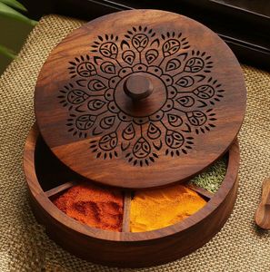 Tapa clásica Masala Dani Contenedores Redondeado Elegante Caja de especias de madera de acacia Caja Masala redondeada a bajo precio - Product Image 2