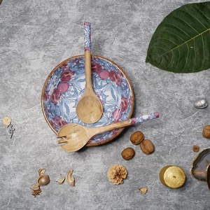 Ensemble de saladiers en bois d'acacia fabriqués à la main et respectueux de l'environnement, imprimé floral, comprenant une cuillère en bois assortie, une fourchette, une cuisine lavable au lave-vaisselle - Product Image 4