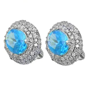 Boucles d'oreilles clous chic plaquées or et serties de diamants pour femmes, pour le quotidien et les occasions spéciales - Product Image 1
