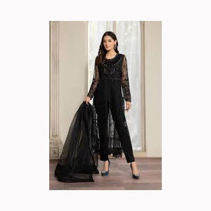 เลเฮนกาโชลีหนังแท้สองสี ดีไซน์หรูหรา ลวดลายปั๊มนูน งานออกแบบสั่งทำพิเศษ คุณภาพดีที่สุดจากอินเดีย คอลเลคชั่นใหม่ล่าสุดปี 2024 - Product Image 4