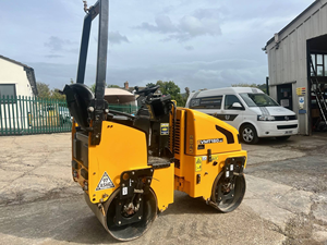 Rouleau vibratoire hydraulique à double tambour XMR403/ JCB VMT160 & STR30C-8S avec moteur diesel haute performance d'origine - Product Image 3