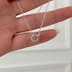 Collar de Plata de Ley 925 con Colgante de Doble Círculo Entrelazado con Piedra Moissanita D VVS1, Joyas de Perla Negra, Elegante para Compromiso - Product Image 3