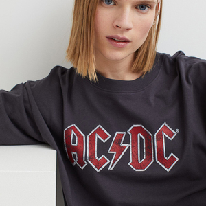 Última moda mujer Boxy Fit personalizado DTG impresión de gran tamaño de manga corta al por mayor 100% algodón mujeres camisetas uso Etiqueta Privada - Product Image 3