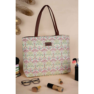 Bolsa de Mano Clásica de Lona de Algodón Amarillo con Estampado a Mano de Ruleta Rusa - Product Image 1