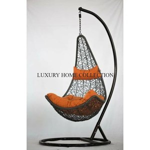 Sturdy and Reliable Outdoor Metal <b>Swings</b> for Backyards with Weatherproof Materials and Timeless Antique Designs - Product Image 3