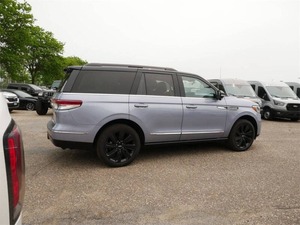 Lincoln Navigator Black Label 2024 Estándar de Fábrica - Product Image 4