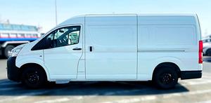 New /USED 2025 TO YOTA HIACE CARGO HIGH ROOF AT 3.5L 13 SEATER V6 P 360 Rear Camera 31-40T Load Capacity Emission Diesel /GAS - Product Image 3