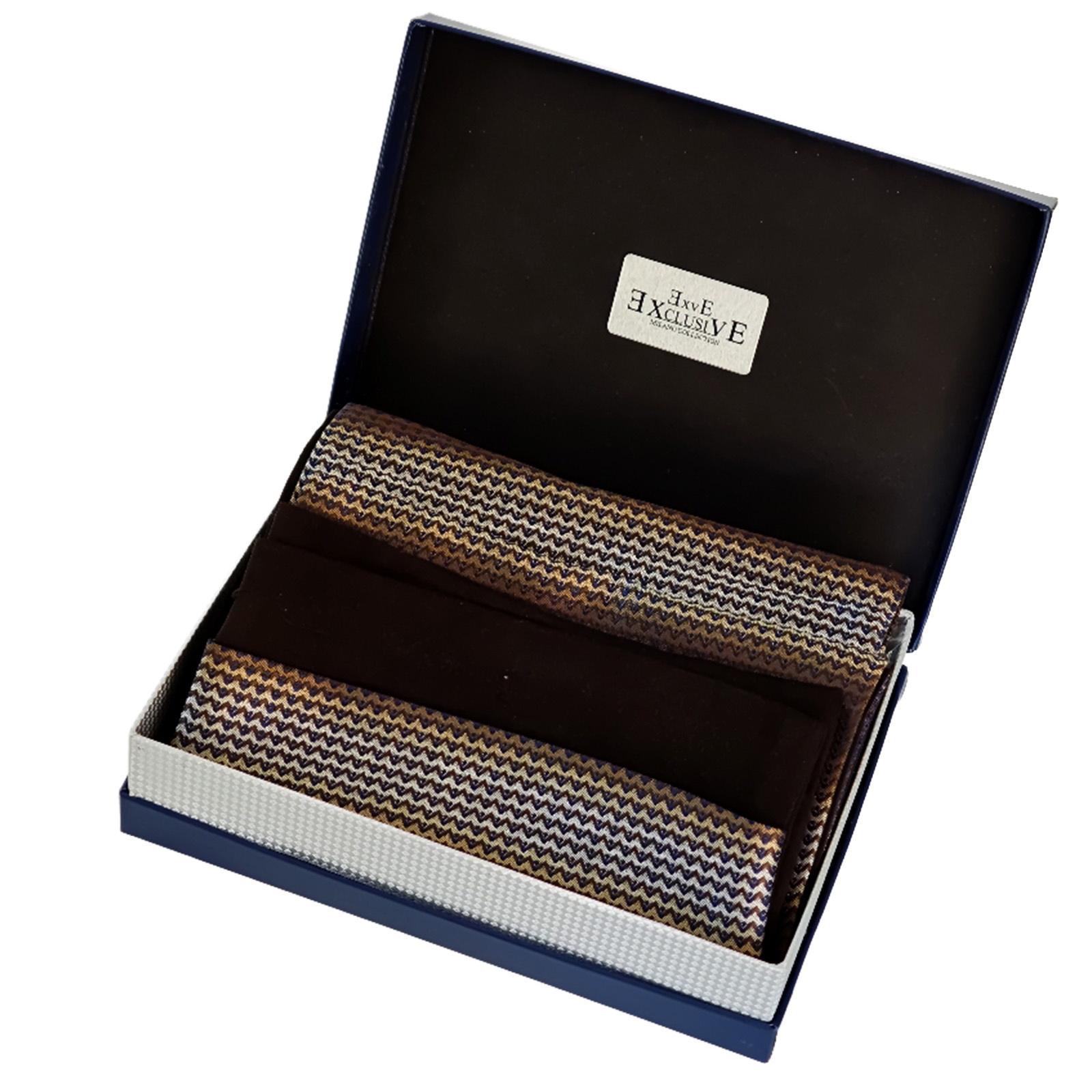 สีน้ำตาล