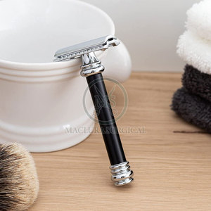 มีดโกนนิรภัยแบบปรับได้โครงสร้างสแตนเลสเพื่อการควบคุมการโกนที่แม่นยำเป็นมิตรกับสิ่งแวดล้อม - Product Image 4