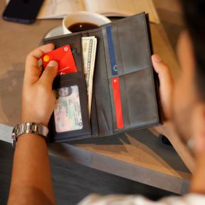 Portefeuille en cuir unisexe fin avec blocage RFID, pochette pour téléphone, coutures de luxe - Product Image 5
