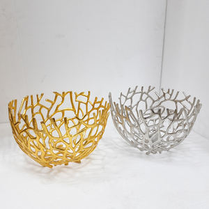 Bol en métal d'aluminium massif plaqué or sans forme unique fait à la main style moderne vente à chaud bol décoratif de haute qualité - Product Image 2