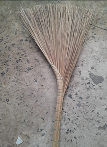 Traditional Vietnamese <b>Broomstick</b>-Natural Coconut Leaf, Strong & Eco-Conscious VIET FARGIMEX - Product Image 5