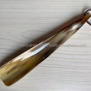 Chausse-pied naturel fait à la main 8 pouces chausse-pied fait avec une vraie corne facile à utiliser chausse-pied chaussure portant des cadeaux pour elle et lui - Product Image 6