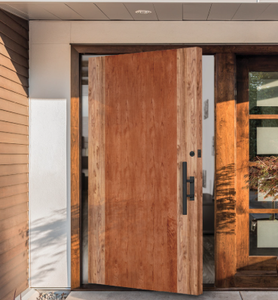 Portes d'entrée pivotantes surdimensionnées en Merbau massif - Product Image 3