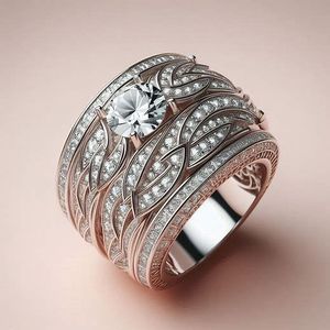 Bagues tendance en or 18 carats et argent 925 plaqué, avec moissanite blanche VVS taille diamant et bande torsadée, certifiées IGI - Product Image 2