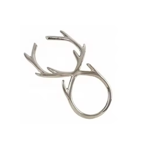 Glossy <b>Silver</b> Metal <b>Napkin</b> Ring Flower Design <b>Napkin</b> Rings for Dining Table Decoration Hotel Wedding Style Metal <b>Napkin</b> Rings - Product Image 3