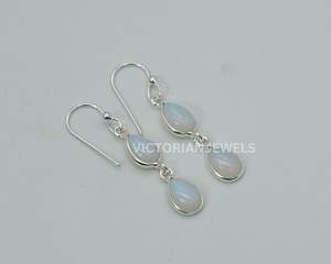 925 argent sterling massif opalite laiteuse mois d'octobre pierre de naissance deux pierres crochet boucle d'oreille - Product Image 1