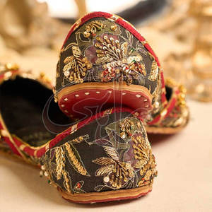 Golden Multicolored Embroidery Women <b>Khussa</b> Classic Beading Striking Floral Designs Anti-Slippery Genuine Leather Outsole Velvet - Product Image 3