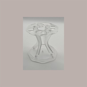 Support de cône de crème glacée en polycarbonate à 4 trous avec diamètre de 3.5 cm pour les comptoirs 14.5x14.5H14 cm / Hole Ice Cream Tools - Product Image 2