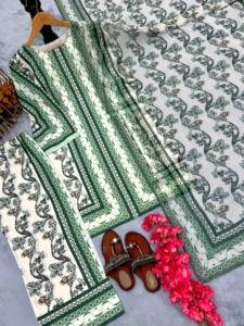 Crêpe de créateur avec impression numérique avec cordon de manche ensemble costume longue robe pakistanaise à la mode pour la fête, costume de créateur - Product Image 4