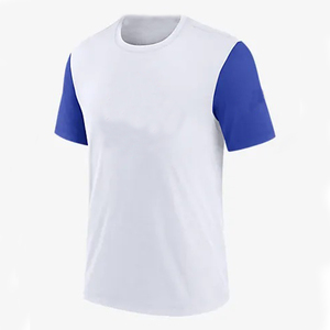 เสื้อฟุตบอลแขนสั้นผ้าโพลีเอสเตอร์ 100% ระบายอากาศได้ดี แบบ OEM สั่งทำพิเศษ พิมพ์ชื่อและหมายเลขทีมตามต้องการ ชุดทีมฟุตบอล - Product Image 4