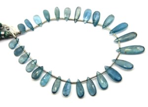 Cuentas naturales en forma de pera facetadas de Aguamarina musgo hechas a mano de 8 pulgadas para la fabricación de joyas tamaños 10X5MM a 20X6MM aprox. - Product Image 3