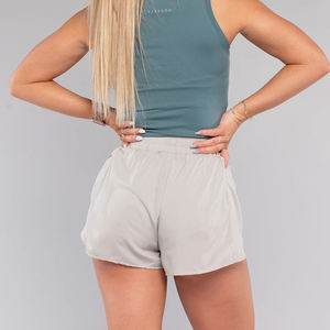 กางเกงขาสั้นเล่นฟิตเนสสำหรับผู้หญิงกางเกงขาสั้นเล่นโยคะมีไซส์ XS กางเกงกีฬาสุดเท่พร้อมโลโก้บนกางเกงรัดรูปสำหรับวิ่งที่เอว - Product Image 3