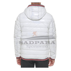 Veste matelassée éléganteVeste d'hiver pour hommes à capuche matelassée Rembourrage chaud coupe-vent Vêtements d'extérieur coupe confortable Manteau à fermeture à glissière - Product Image 2
