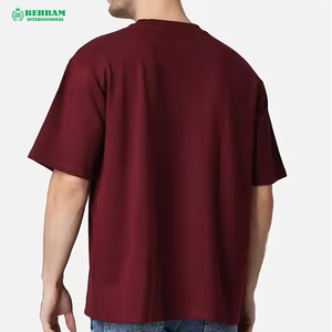 Camiseta Unisex Extra Grande Negra Lisa de 100% Algodón, 300 g/m², Personalizable, con Características Antiarrugas, de Secado Rápido y Transpirable para Hombre y Mujer - Product Image 3