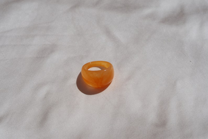 Anillos de resina de diseño moderno de Venta caliente joyería de moda ajustable para niñas con estilo Ángel personalizado para la venta - Product Image 2